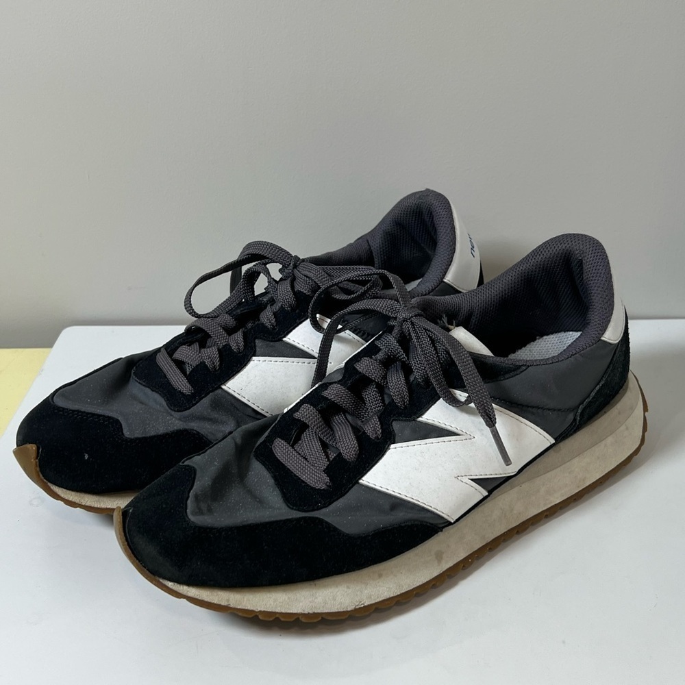 Men’s New Balance 237 Size 10.5 Black Classic Sneakers
